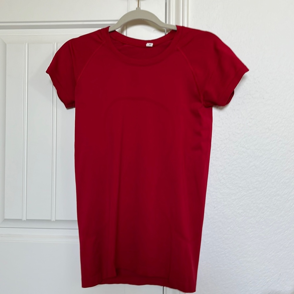 Lululemon swifty tech short sleeve shirt